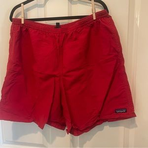 Men’s Patagonia Baggies size XL